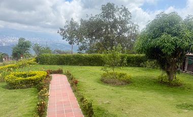 VENTA DE HERMOSA PARCELA A SOLO 15 MINUTOS DEL AEREOPUERTO