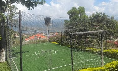 VENTA DE HERMOSA PARCELA A SOLO 15 MINUTOS DEL AEREOPUERTO