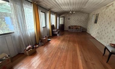 VENDO CASA CON GRAN TERRENO LIMACHE