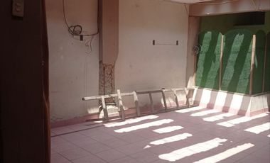 CASA COMO TERRENO En Venta – Mariscal Cáceres, SJL | 90 m²