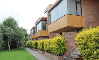 ✨ DEPARTAMENTO CON PREMIO Al DISEÑO EN NARANCAY ✨