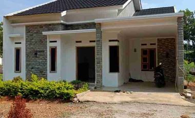 jual villa atau homestay deket pantai luas 1500 m2 ada 5 bangunan