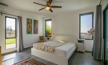 Nuevecita, estrenala en Vista del lago, Country club!