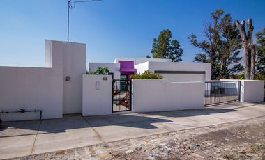 Nuevecita, estrenala en Vista del lago, Country club!