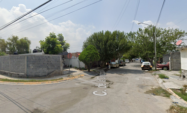 Imagina pagar menos hoy y vivir mejor mañana!!, Venta de casa en recuperación bancaria, Barrio de la Industria, 64102 Monterrey, N.L.