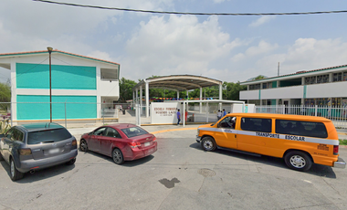 Imagina pagar menos hoy y vivir mejor mañana!!, Venta de casa en recuperación bancaria, Barrio de la Industria, 64102 Monterrey, N.L.