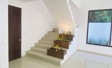 Residencial El Encuentro: Espectacular Casa de 4 Recámaras con Jacuzzi Privado y Doble Altura