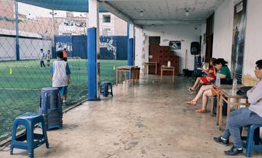 VENDO TERRENO PLANO DE 1094 M2 EN PLENA AVENIDA CARLOS IZAGUIRRE S.M.P