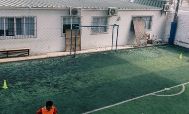 VENDO TERRENO PLANO DE 1094 M2 EN PLENA AVENIDA CARLOS IZAGUIRRE S.M.P