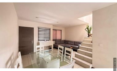 CASA EN RENTA AMUEBLADA EN AV. AGRICOLA