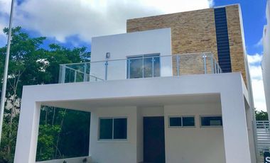 270 m² en Cancún – Residencial Aqua con Alta Plusvalía y Alberca Privada  Ideal para Vivir o Invertir