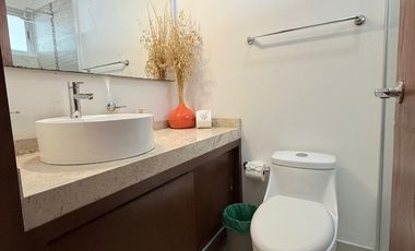 270 m² en Cancún – Residencial Aqua con Alta Plusvalía y Alberca Privada  Ideal para Vivir o Invertir