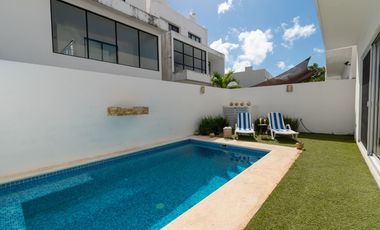 270 m² en Cancún – Residencial Aqua con Alta Plusvalía y Alberca Privada  Ideal para Vivir o Invertir