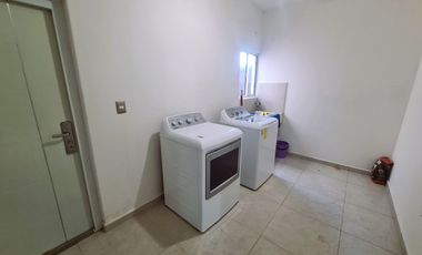 Renta Casa de 3 recámaras Amueblada y equipada en Puente Real, Ciudad Obregón