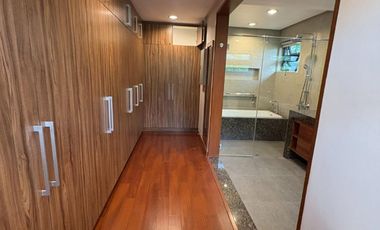 FOR LEASE — Multi-Level Home Townhouse Unit in Addition Hills, Mandaluyong (P120K)