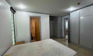 2Bedrooms in Salcedo Makati