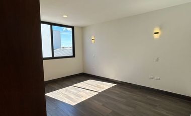 CASA EN VENTA CERCA DE FORJADORES Y PLAZA SAN DIEGO | ROOF GARDEN  4 RECÁMARAS  TECNOLOGÍACASA EN VENTA CERCA DE FORJADORES Y PLAZA SAN DIEGO  ROOF G