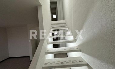 CASA VENTA EN FELIPE ANGELES DE 3 RECAMARAS