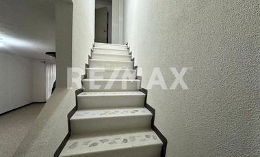 CASA VENTA EN FELIPE ANGELES DE 3 RECAMARAS