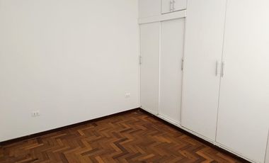 VENTA DE DEPARTAMENO DE DOS DORMITORIO  EN SEGUNDO PISO / INCLUYE COCHERA