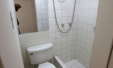 VENTA DE DEPARTAMENO DE DOS DORMITORIO  EN SEGUNDO PISO / INCLUYE COCHERA