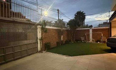 Renta de Casa para oficinas , negocio,