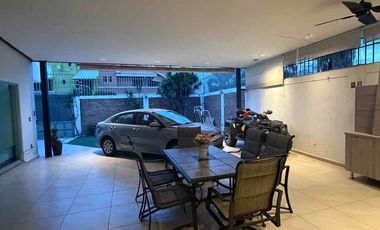 Renta de Casa para oficinas , negocio,