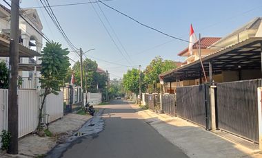 Sewa Rumah Griya Loka BSD City Tangerang Selatan
