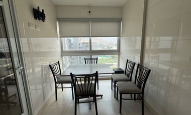 Vendo Hermoso Duplex 256 m2 Av. Derby Surco