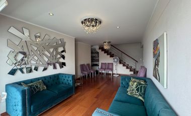 Vendo Hermoso Duplex 256 m2 Av. Derby Surco