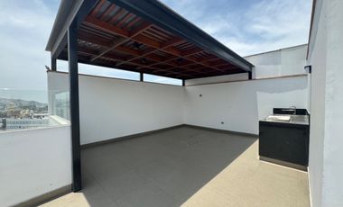 Vendo Hermoso Duplex 256 m2 Av. Derby Surco