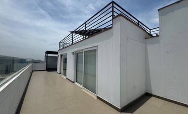 Vendo Hermoso Duplex 256 m2 Av. Derby Surco