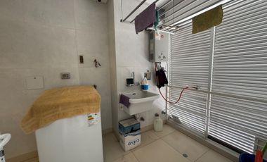 Vendo Hermoso Duplex 256 m2 Av. Derby Surco