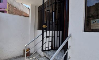 LINDA CASITA EN CIUDAD DEL DEPORTE 2DO SECTOR