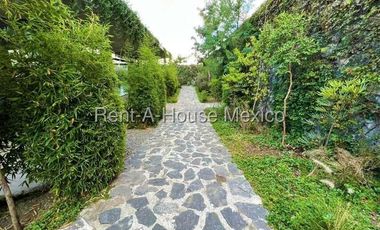 Altos de Juriquilla, se renta departamento con Vista Panorámica. FVR - Querétaro