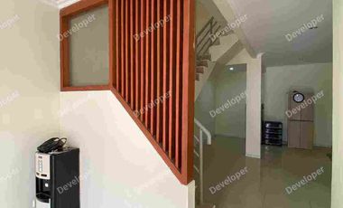 Dijual rumah di perumahan Purimedia Jl. Kembangan Raya, Jakarta Barat. Kelurahan Kembangan Utara Kecamatan Kembangan.