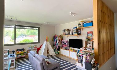 VENTA ESPECTACULAR CASA MEDITERRÁNEA EN EXCLUSIVO CONDOMINIO PIEDRA ROJA – DISEÑO VANGUARDISTA, LUJO Y FUNCIONALIDAD - 5D + 5B + SERVICIOS + PISCINA