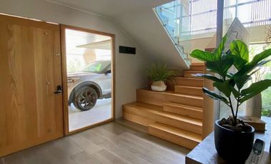 VENTA ESPECTACULAR CASA MEDITERRÁNEA EN EXCLUSIVO CONDOMINIO PIEDRA ROJA – DISEÑO VANGUARDISTA, LUJO Y FUNCIONALIDAD - 5D + 5B + SERVICIOS + PISCINA