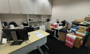 SEWA KANTOR DI JAKARTA SELATAN TB SIMATUPANG  127M2  FURNISHED  250K NEGO