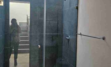 hermosa casa nueva en renta