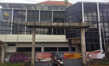 Gedung Komersil 4 Lantai Disewakan, di Imam Bonjol, Denpasar Area