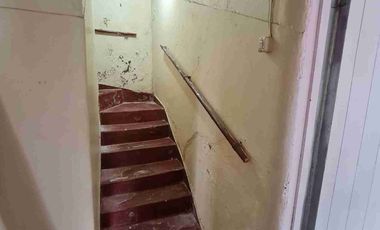 Se arrienda Casona 2 pisos y 3 dormitorios en Cerro Florida Valparaíso.