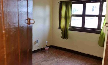 Se arrienda Casona 2 pisos y 3 dormitorios en Cerro Florida Valparaíso.