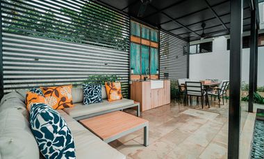 Beachfront Luxury Villa for Sale – Saba Beach, Gianyar