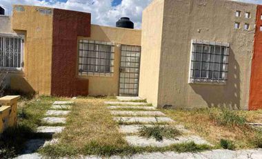 Casa de un piso en venta, sn el Fraccionamiento Privadas de San Fernando, al sur de Pachuca, en Mineral de la Reforma, Hidalgo.