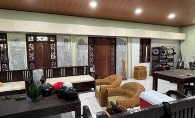 Villa Dijual di Jl. Kayuambua, Bali