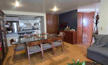 Casa de 3 pisos en esquina en venta, al sur de la ciudad de Pachuca, en Mineral de la Reforma, Hidalgo.