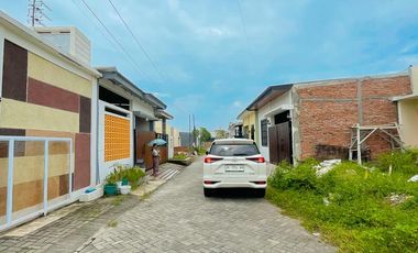 Rumah di Griya Pesona Alam Sayang-sayang