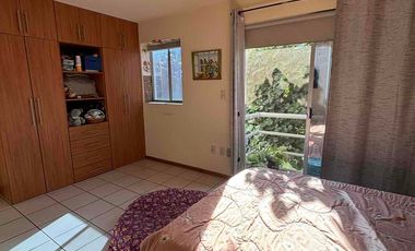 Casa en condominio con alberca y vigilancia