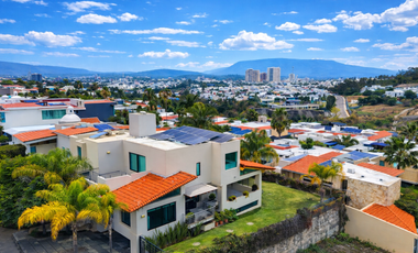 Casa en Virreyes Residencial en venta con recámara en PB Y jardin